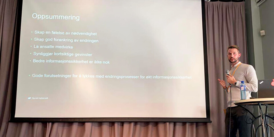 Morten Haugen, sikkerhetsleder i Norsk helsenett sa under Sikkerhetsfestivalen at det er viktig å lytte til alle ansatte om nye ting skal læres.