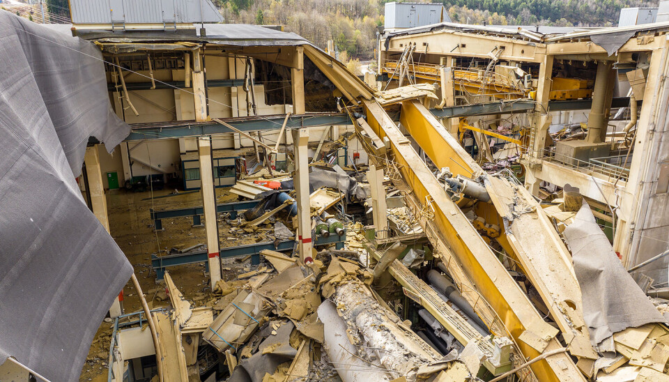 Fjellet raste inn i lokalene til Norske Skog Saugbrugs natt til 27. april 2023.