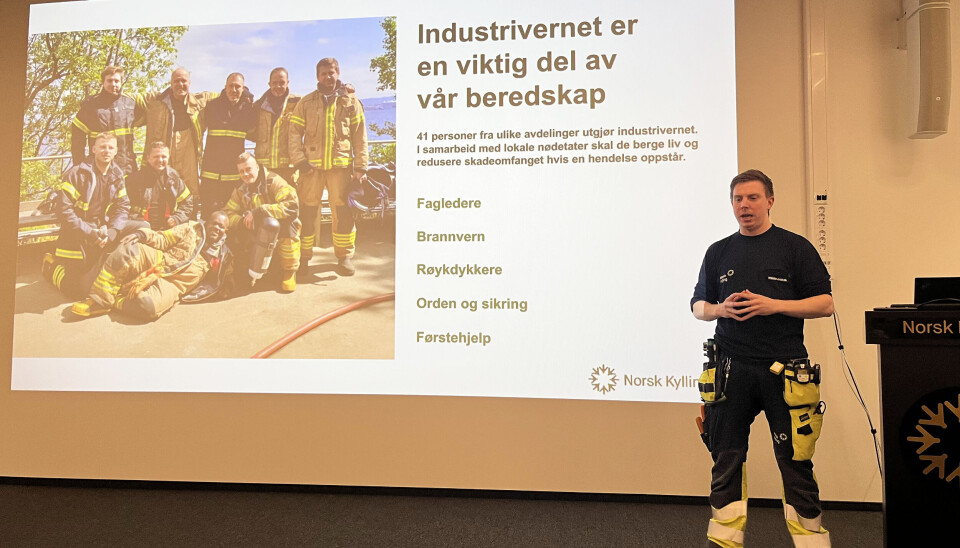 Røykdykker og medlem av industrivernledelsen Magnus Thangstad Andersen i industrivernet i Norsk Kylling, som fortalte om beredskapen ved fabrikken.