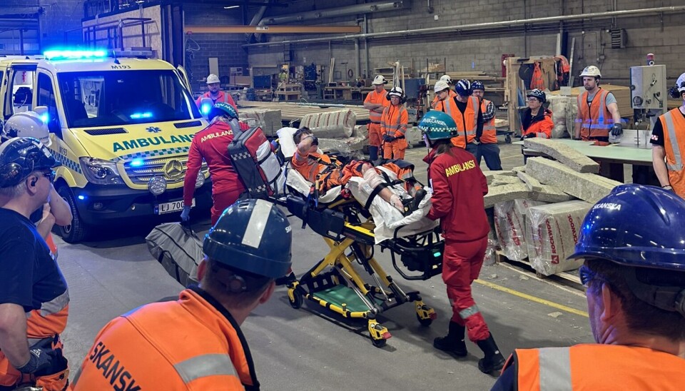 Industrivernet og ambulanselærlingene øvde på truckpåkjørsel og personskade.